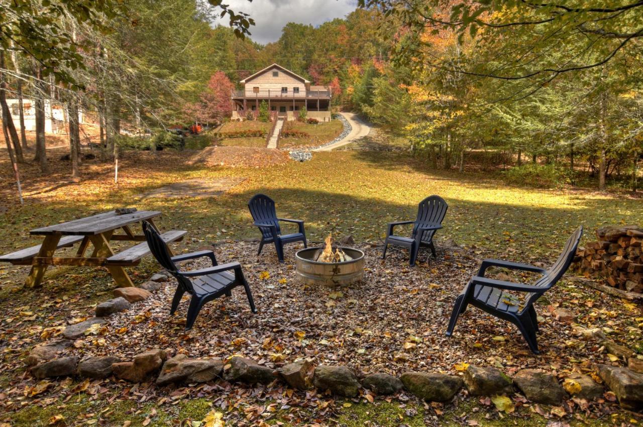 The Chariot - Creek Front With Hottub, Fire Pits, Billiards, Ev Charger - Sandalwood Stays Blue Ridge Zewnętrze zdjęcie
